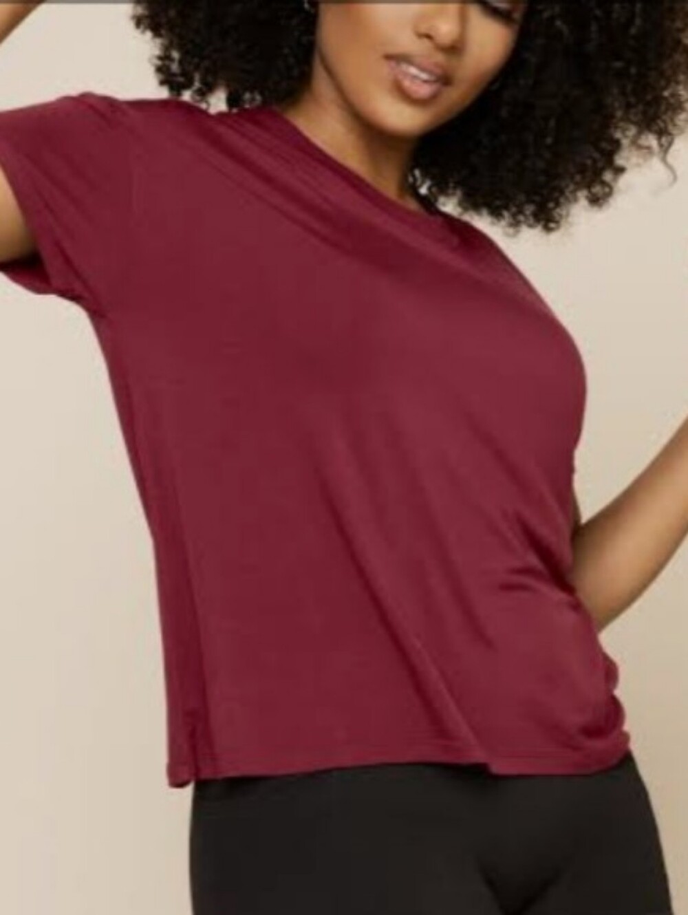 Real Essentials Relaxed Boxy Fit  Crewneck Tee in Wine